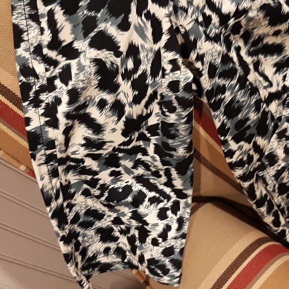 NWOT Women's Ambition Animal Print Button Up Jacket Size S - Picture 9 of 9